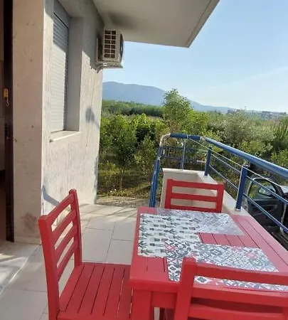 Radhima Garden With Free Parking